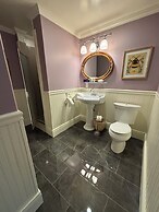 George House Heritage B&B