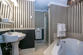 George House Heritage B&B