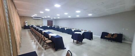 Beira Rio Hotel