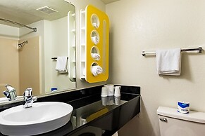 Motel 6 Palatine, IL - Chicago Northwest