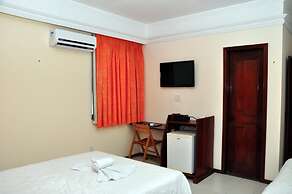 Machado's Plaza Hotel