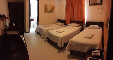 Machado's Plaza Hotel