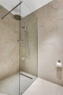 Aurora Hotel at Reykjavik-Keflavik Airport Terminal KEF