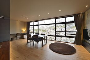 Kyoto Uji Hanayashiki Ukifune-en