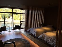 Kyoto Uji Hanayashiki Ukifune-en