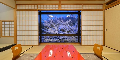 Kyoto Uji Hanayashiki Ukifune-en