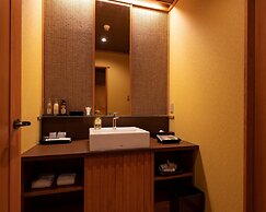 Kyoto Uji Hanayashiki Ukifune-en