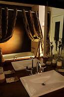 Los Juncos Patagonian Lake House