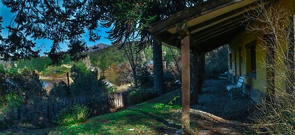 Los Juncos Patagonian Lake House