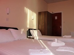 The New Royal Windsor Hotel