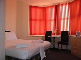 The New Royal Windsor Hotel