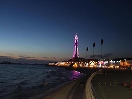 The New Royal Windsor Hotel