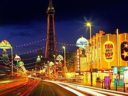 The New Royal Windsor Hotel