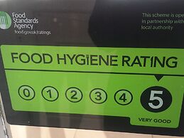 The New Royal Windsor Hotel