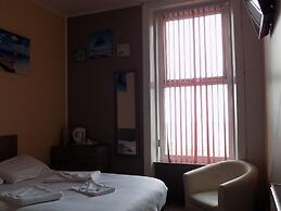 The New Royal Windsor Hotel