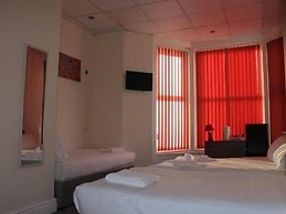 The New Royal Windsor Hotel