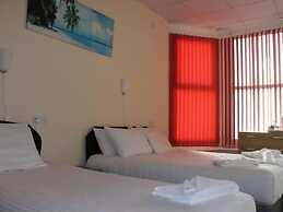 The New Royal Windsor Hotel