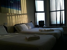 The New Royal Windsor Hotel