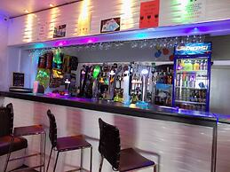 The New Royal Windsor Hotel