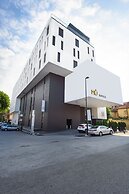 MÙ Hotel