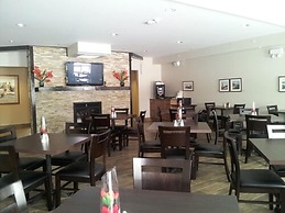 Midland Inn & Suites