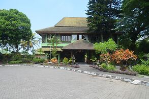 Poeri Devata Resort Hotel