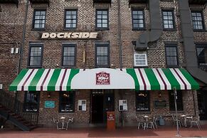 The Cotton Sail Hotel, Tapestry Collection By Hilton