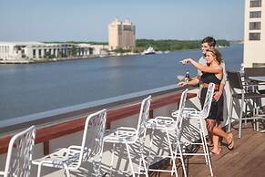 The Cotton Sail Hotel, Tapestry Collection By Hilton