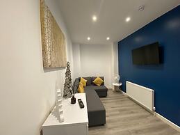 Blackpool Abode - 20 Bairstow Street