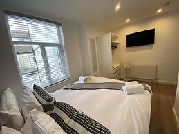 Blackpool Abode - 20 Bairstow Street