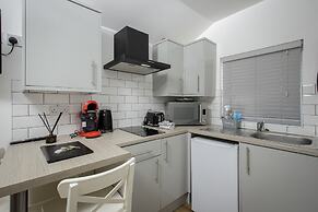 Blackpool Abode - 20 Bairstow Street