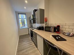 Blackpool Abode - 20 Bairstow Street