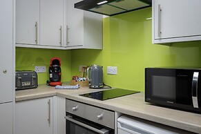 Blackpool Abode - 20 Bairstow Street