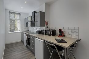 Blackpool Abode - 20 Bairstow Street