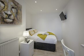 Blackpool Abode - 20 Bairstow Street