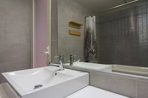 Koharu Resort Hotel & Suites