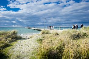 Moonlight Bay Apartments