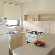 Moonlight Bay Apartments