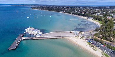 Moonlight Bay Apartments