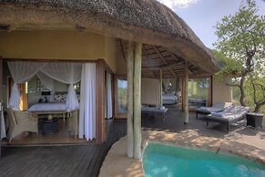 Rhulani Safari Lodge