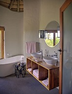 Rhulani Safari Lodge