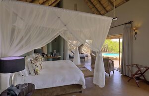 Rhulani Safari Lodge