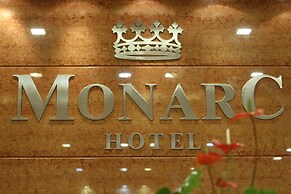 MonarC Hotel