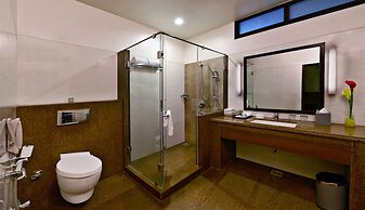 Leisure Inn Grand Chanakya