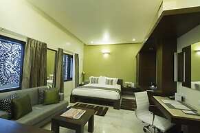 Leisure Inn Grand Chanakya