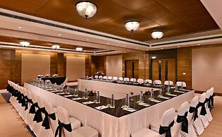 Leisure Inn Grand Chanakya