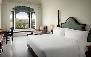Bhairavgarh Palace