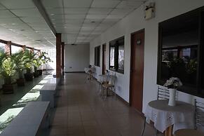 RoongRuang Hotel