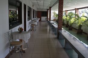 RoongRuang Hotel