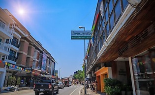 RoongRuang Hotel